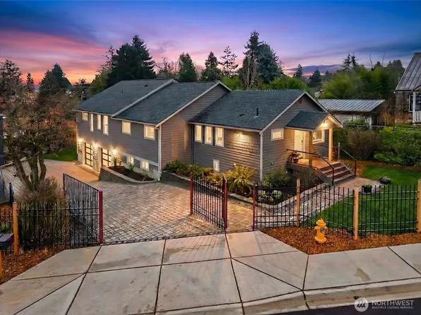 11642 Roseberg Ave S, Burien, WA 98168