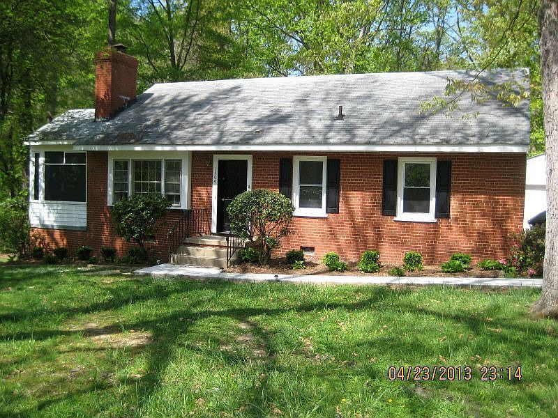 1st image of 1400 Blue Jay Ln