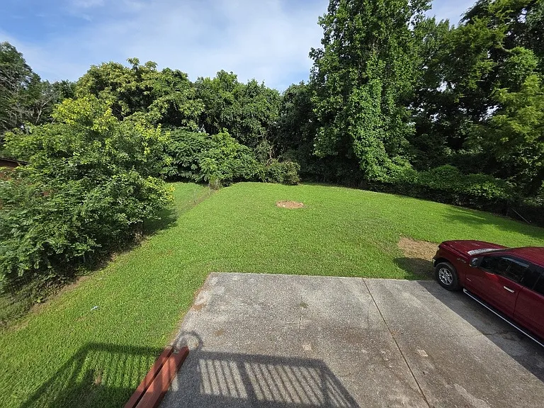 126 Jacksonian Dr — Photo 25