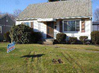 2911 Fletcher Ave NE, Canton, OH 44705