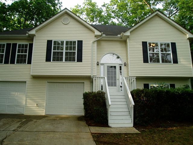 1st image of 137 Valley Brook Cir E
