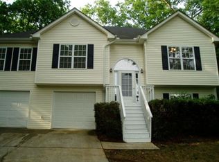 137 Valley Brook Cir E, Dawsonville, GA 30534
