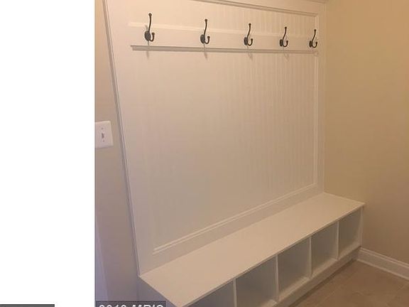 3rd image of 6926 Trident Ct
