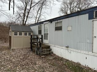 286 Kathy Cir APT B, Jackson, MI 49202