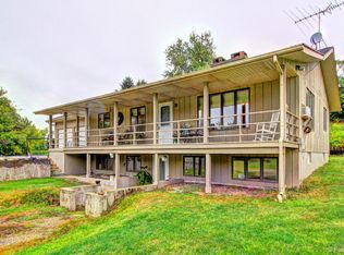 15N573 McCornack Rd, Elgin, IL 60124