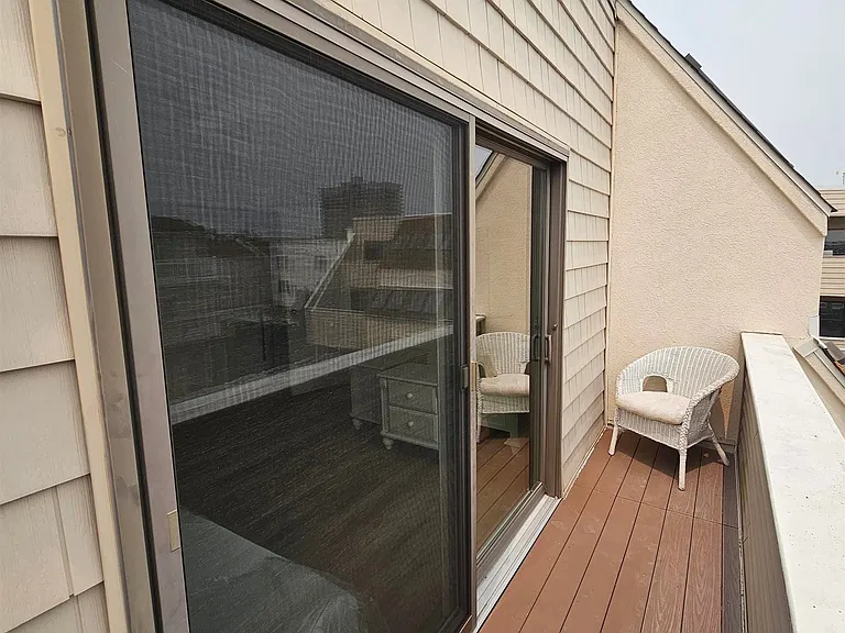 11 S Adams Ave #8 — Photo 36