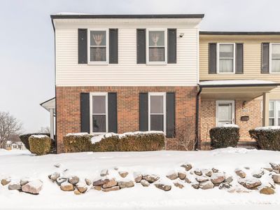 3426 Burbank Dr, Ann Arbor, MI, 48105