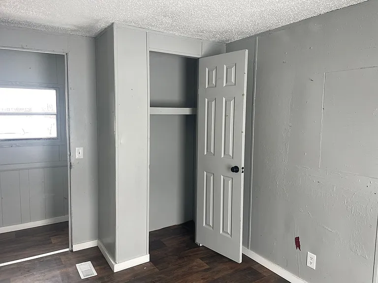 354 Joyner Loop — Photo 9