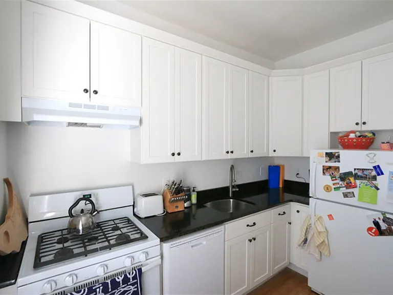 21 Ellery St #6 — Photo 1