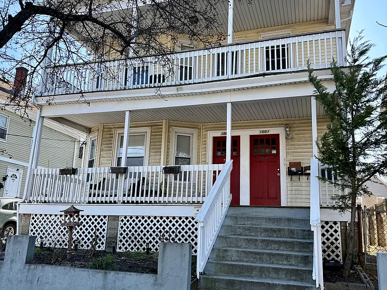 1001 Narragansett Blvd #1 — Photo 3