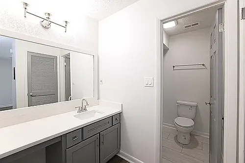 Windsor Apartments — Photo 18