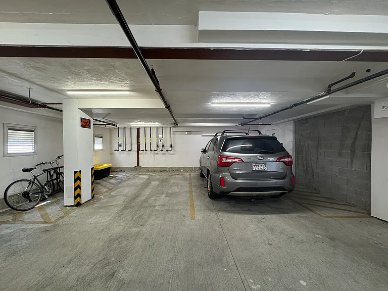 5R Trenton St #6 — Photo 16