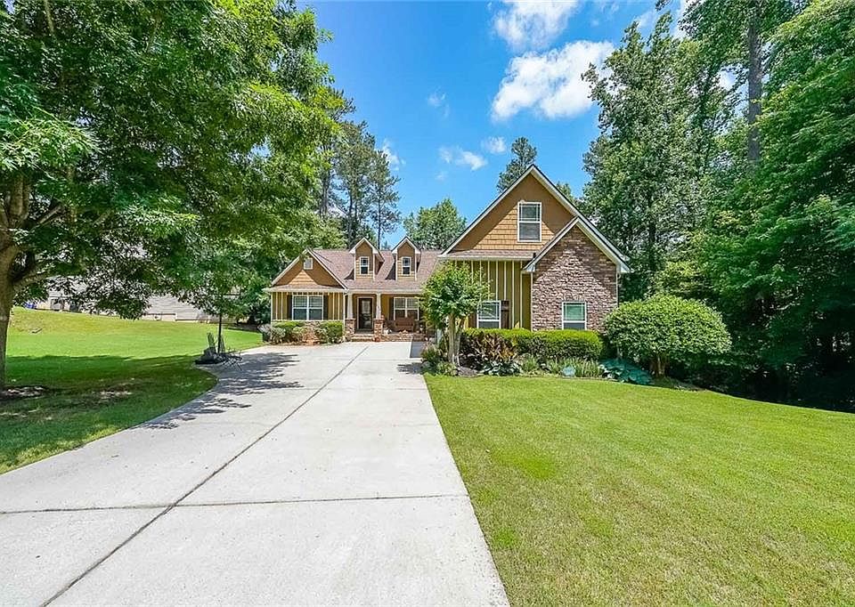 1st image of 342 Castle Top Ln