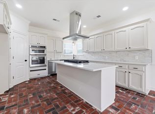 14377 Lazy Oaks Dr, Gonzales, LA 70737