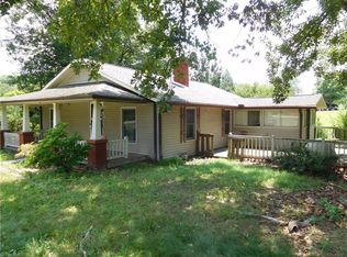 1326 N Old Greensboro Rd, High Point, NC 27265