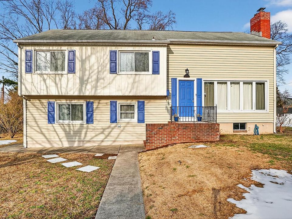 1st image of 206 Mountain Rd