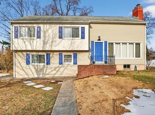 206 Mountain Rd, Linthicum, MD 21090
