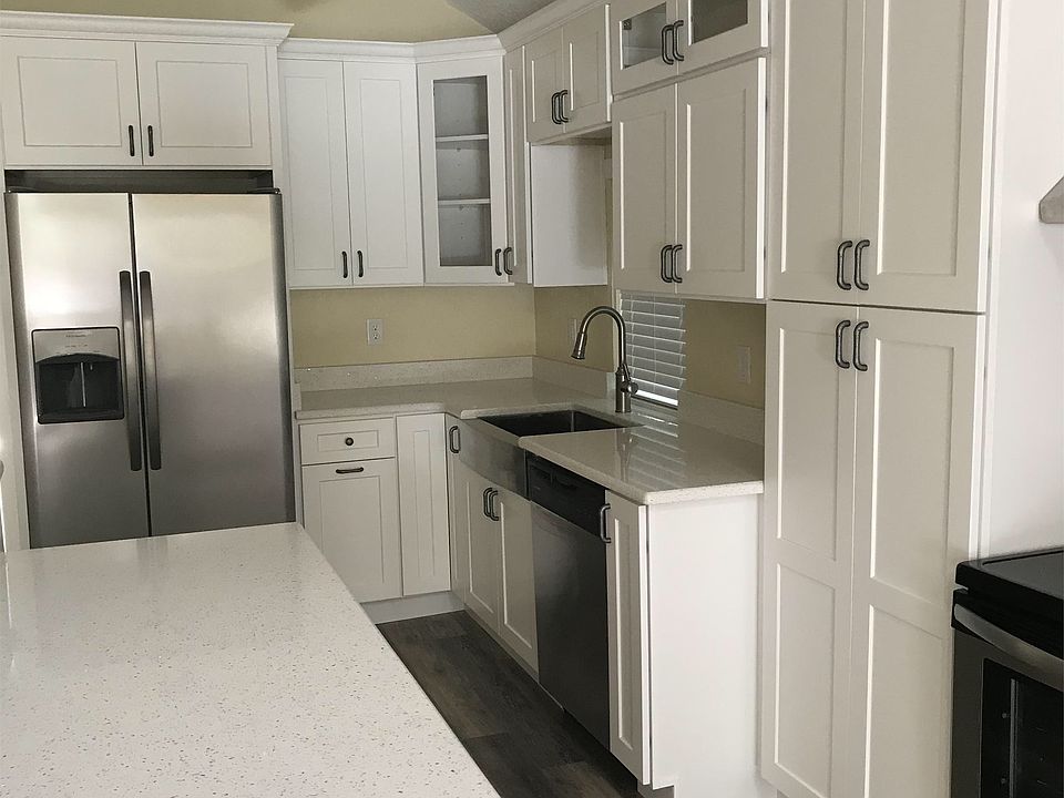 1st image of 341 N Garfield Ave