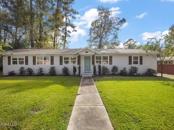 1611 Kent Ave, Jackson, MS 39211