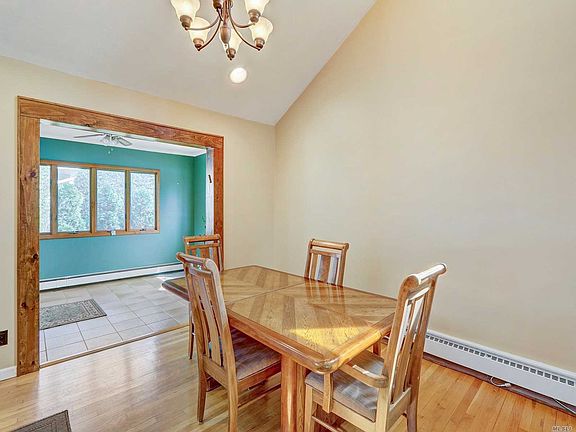 5th image of 1465 Andrews Ln