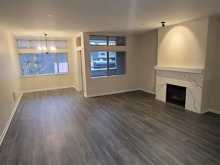 Main Place Apartments — Photo 12