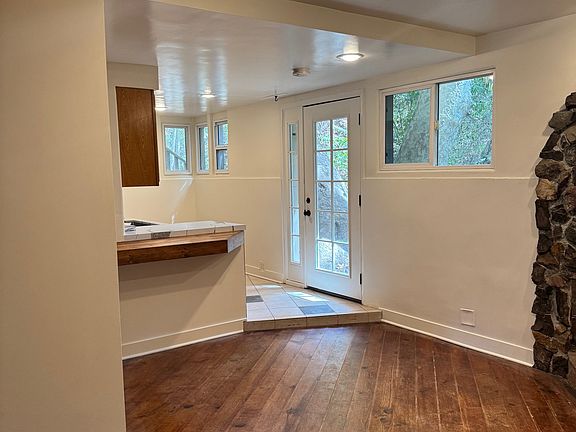4th image of 1440 Old Topanga Canyon Rd