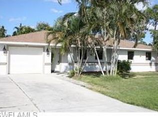 9089 Pineapple Rd, Fort Myers, FL 33967