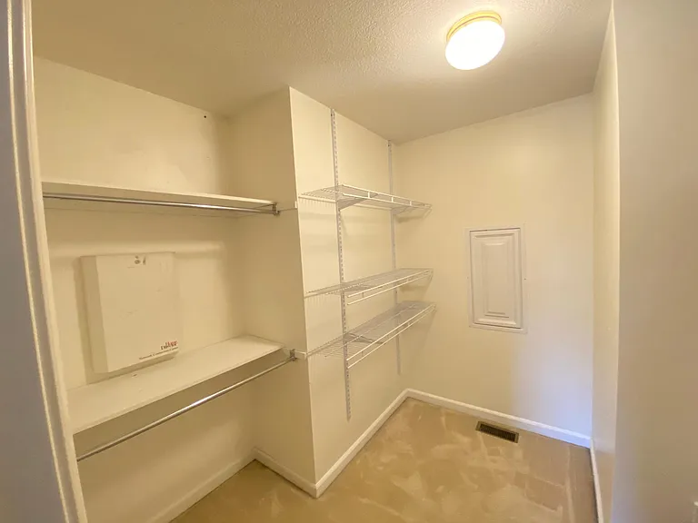 8027 Rocky Glen Pl — Photo 29