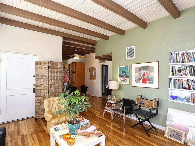1521 E Mabel St #A — Photo 13