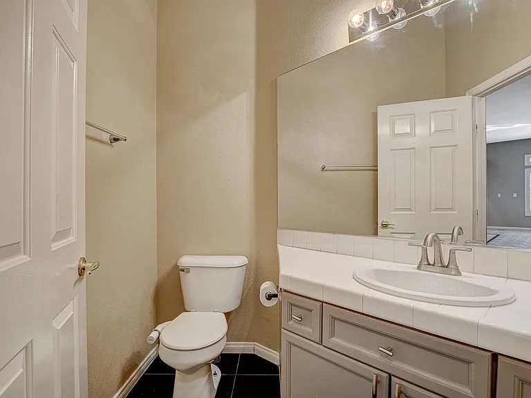 4737 Stavanger Ln — Photo 16