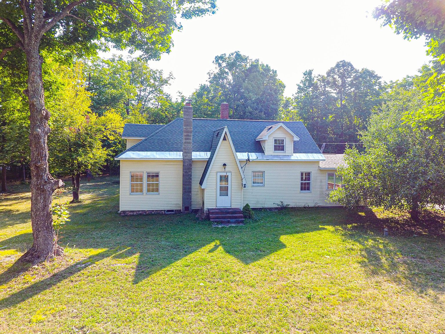 3037 S Black River Rd, Onaway, MI 49765 Zillow