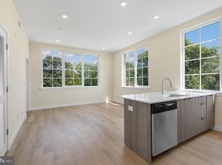 1701 S 4th St #406, Philadelphia, PA 19148