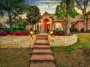 6 Hidden Lake Ct, Mansfield, TX 76063