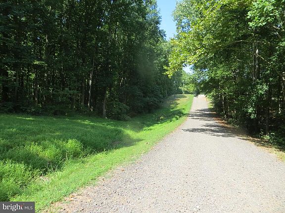 roadway  view to entrance