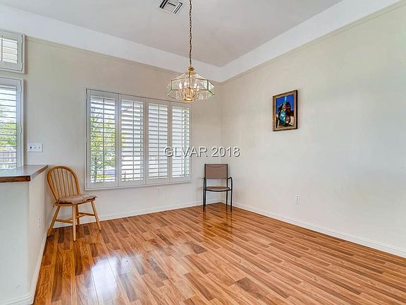 5th image of 10304 Bent Brook Pl