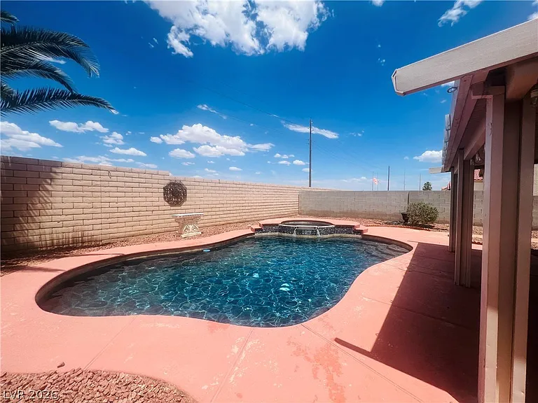 660 Bonanza Plain Ave — Photo 5