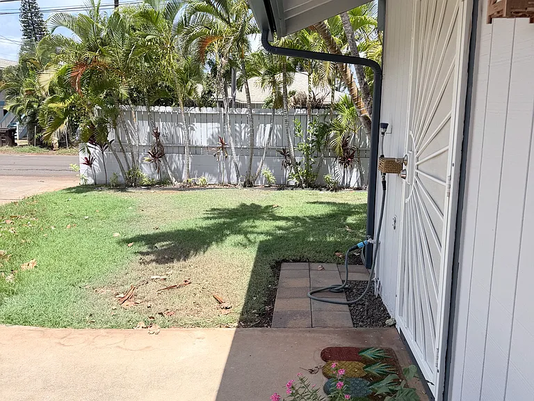 1608 N Alaniu Pl — Photo 17