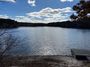 70 Little Fresh Pond Rd, Southampton, NY 11968