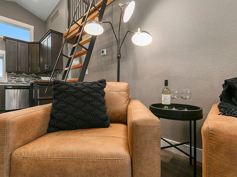 415 Mason Ct #6 — Photo 6