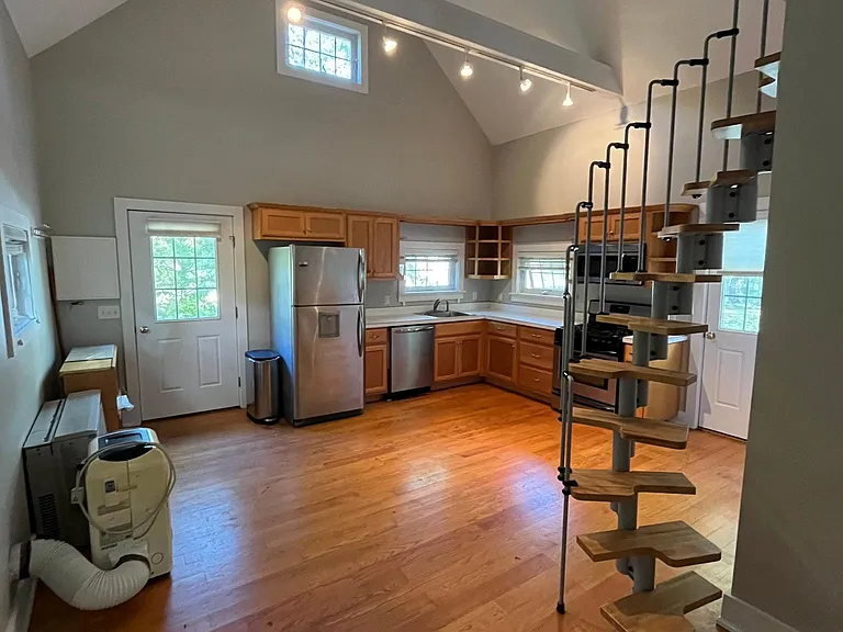 Kitchen/Dining