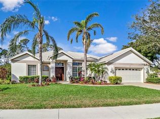 8515 Gleneagle Way, Naples, FL 34120