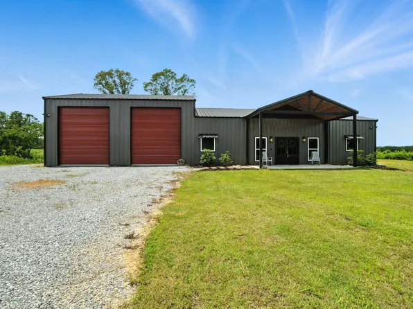 622 Sanford Rd, Moselle, MS 39459