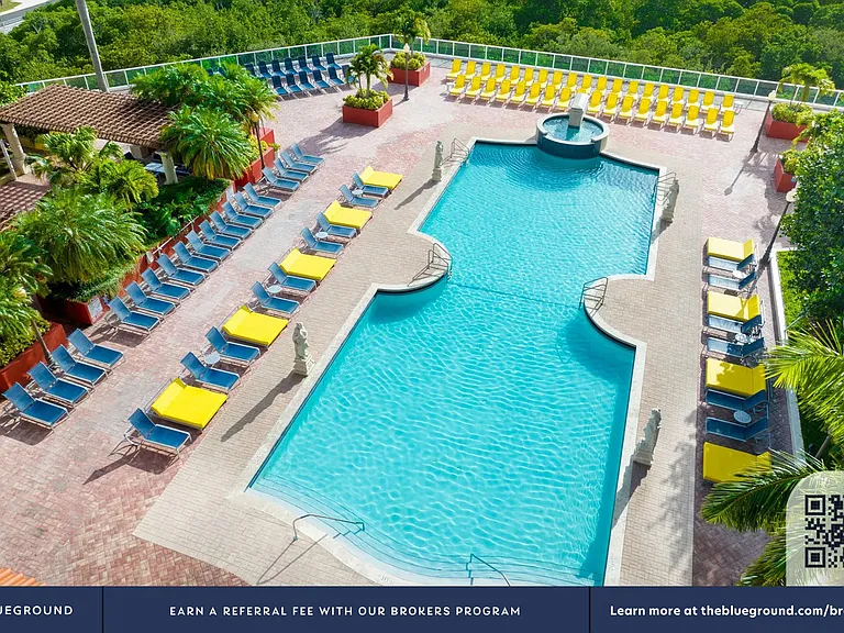 Building's Swimming pool