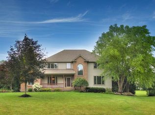 11585 Olde Stone Ct, Concord Township, OH 44077