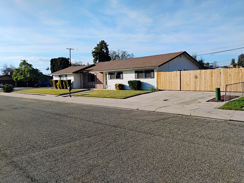 1st image of 4132 W Robinwood Avenue