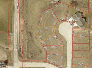 9 Saint Andrews Ct, Treynor, IA 51575