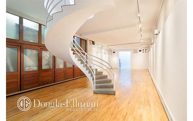 Sold by Douglas Elliman | media 10