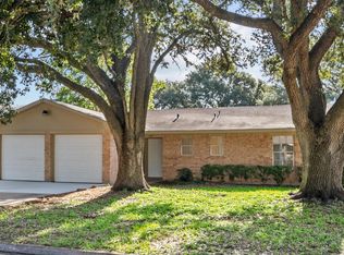 1301 Miles St, Rosenberg, TX 77471