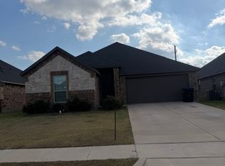 117 Apache Dr, Greenville, TX 75402