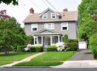 35 Beverly Rd, West Hartford, CT 06119